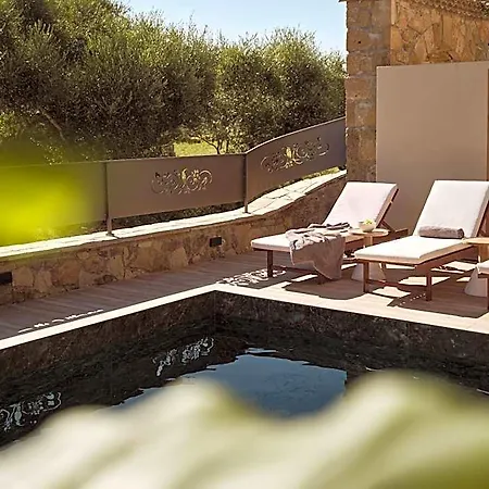 Ilision - Contemporary Living Residences 4*